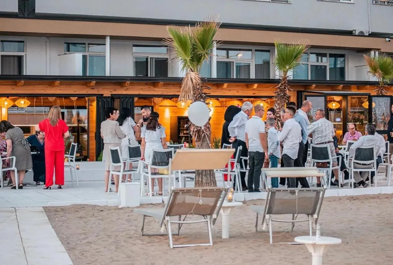 Gent'S Inn Luxury Dıraç